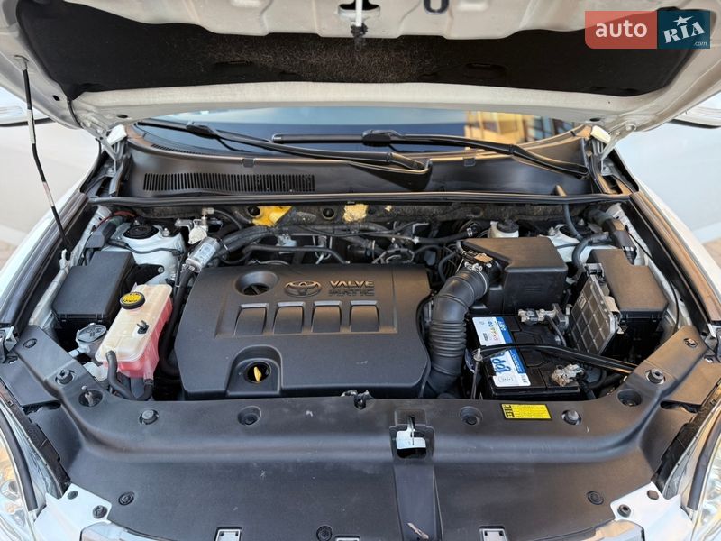 Позашляховик / Кросовер Toyota RAV4 2011 в Одесі