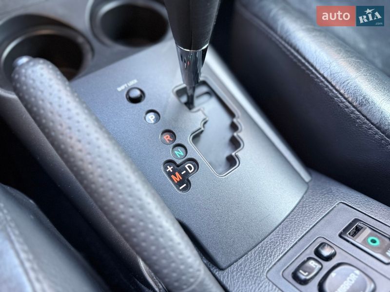 Позашляховик / Кросовер Toyota RAV4 2011 в Одесі