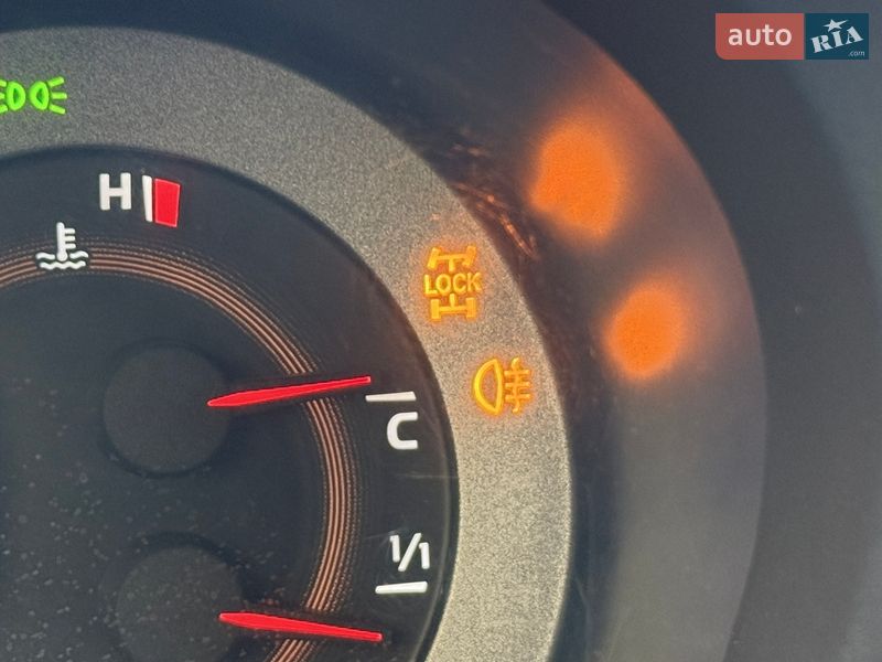 Позашляховик / Кросовер Toyota RAV4 2011 в Одесі