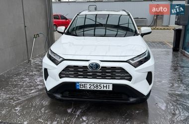 Внедорожник / Кроссовер Toyota RAV4 2024 в Николаеве