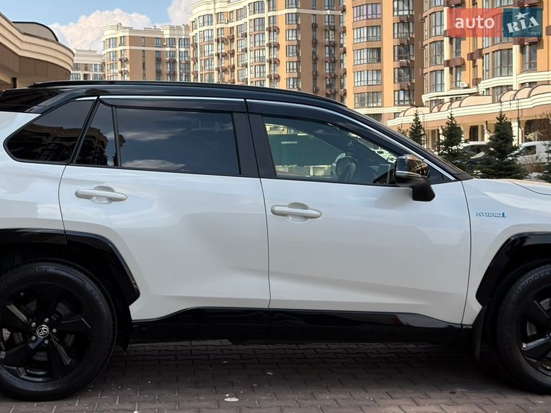 Внедорожник / Кроссовер Toyota RAV4 2020 в Киеве фото 21 Внедорожник / Кроссовер Toyota RAV4 2020 в Киеве
