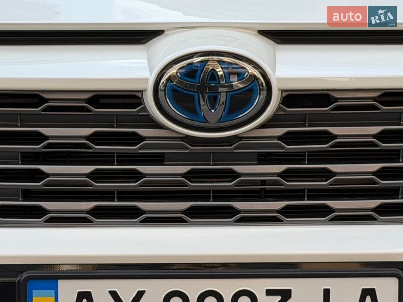 Внедорожник / Кроссовер Toyota RAV4 2020 в Киеве фото 40 Внедорожник / Кроссовер Toyota RAV4 2020 в Киеве