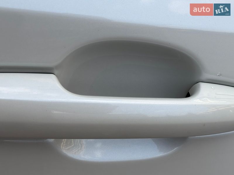 Внедорожник / Кроссовер Toyota RAV4 2020 в Киеве фото 49 Внедорожник / Кроссовер Toyota RAV4 2020 в Киеве