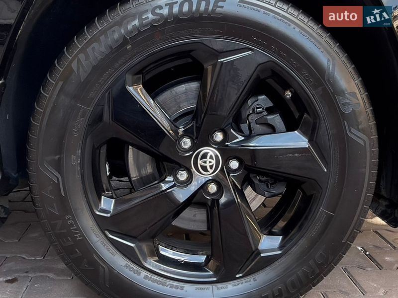 Внедорожник / Кроссовер Toyota RAV4 2020 в Киеве фото 52 Внедорожник / Кроссовер Toyota RAV4 2020 в Киеве