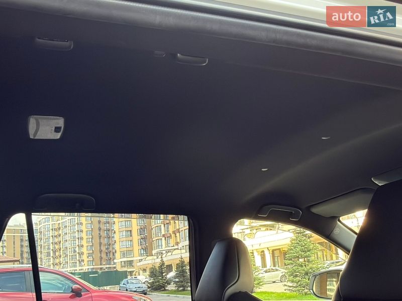 Внедорожник / Кроссовер Toyota RAV4 2020 в Киеве фото 70 Внедорожник / Кроссовер Toyota RAV4 2020 в Киеве