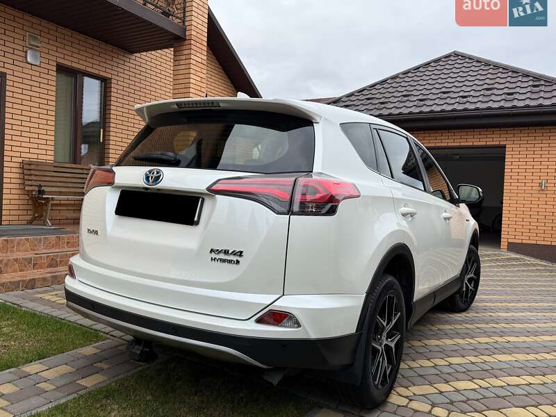 Внедорожник / Кроссовер Toyota RAV4 2016 в Виннице фото 3 Внедорожник / Кроссовер Toyota RAV4 2016 в Виннице
