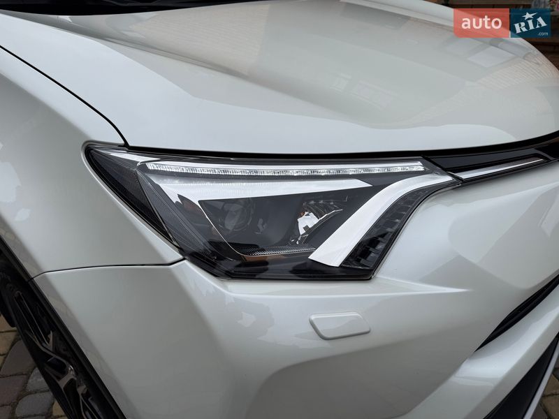 Внедорожник / Кроссовер Toyota RAV4 2016 в Виннице фото 12 Внедорожник / Кроссовер Toyota RAV4 2016 в Виннице