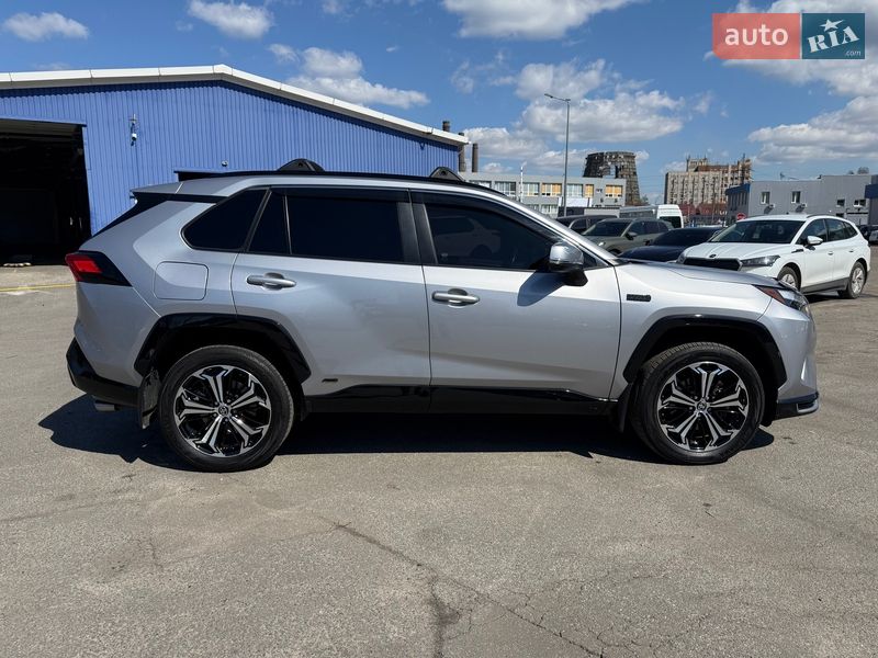 Внедорожник / Кроссовер Toyota RAV4 2023 в Киеве фото 17 Внедорожник / Кроссовер Toyota RAV4 2023 в Киеве