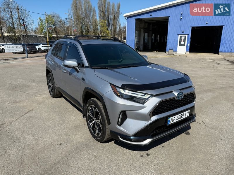 Внедорожник / Кроссовер Toyota RAV4 2023 в Киеве фото 13 Внедорожник / Кроссовер Toyota RAV4 2023 в Киеве