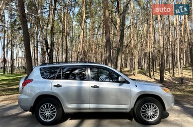 Внедорожник / Кроссовер Toyota RAV4 2007 в Киеве