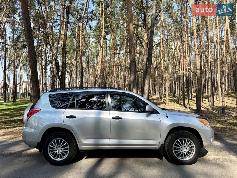 Внедорожник / Кроссовер Toyota RAV4 2007 в Киеве фото Внедорожник / Кроссовер Toyota RAV4 2007 в Киеве