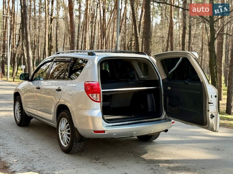 Внедорожник / Кроссовер Toyota RAV4 2007 в Киеве фото 13 Внедорожник / Кроссовер Toyota RAV4 2007 в Киеве