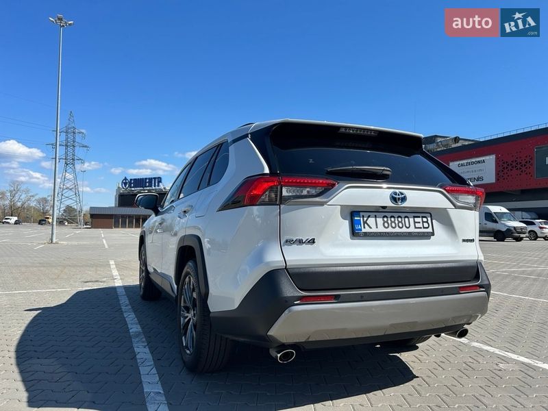 Внедорожник / Кроссовер Toyota RAV4 2023 в Киеве фото 7 Внедорожник / Кроссовер Toyota RAV4 2023 в Киеве