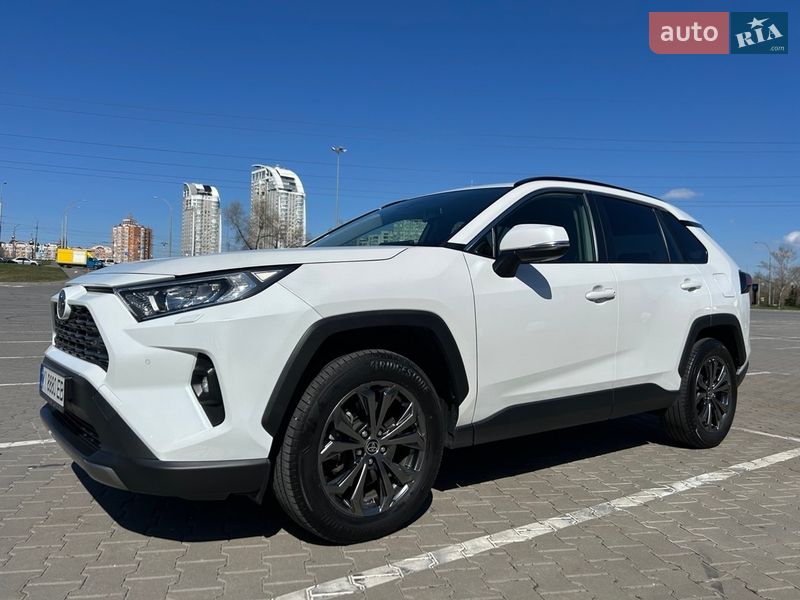 Внедорожник / Кроссовер Toyota RAV4 2023 в Киеве фото 6 Внедорожник / Кроссовер Toyota RAV4 2023 в Киеве