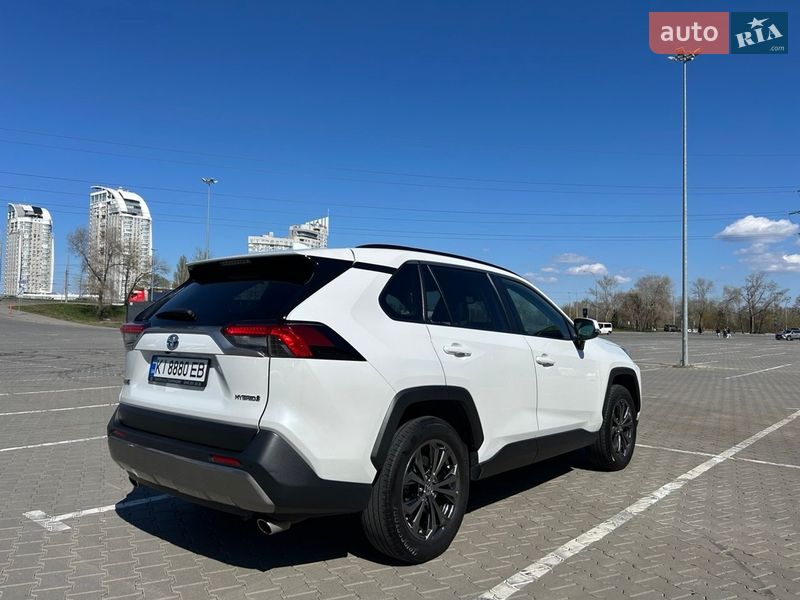 Внедорожник / Кроссовер Toyota RAV4 2023 в Киеве фото 9 Внедорожник / Кроссовер Toyota RAV4 2023 в Киеве