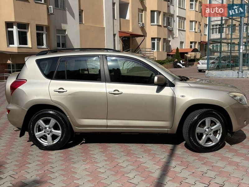 Внедорожник / Кроссовер Toyota RAV4 2006 в Одессе фото 3 Внедорожник / Кроссовер Toyota RAV4 2006 в Одессе