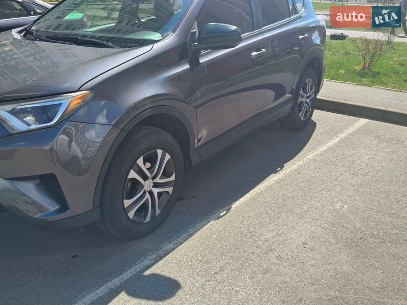 Внедорожник / Кроссовер Toyota RAV4 2016 в Броварах фото 2 Внедорожник / Кроссовер Toyota RAV4 2016 в Броварах