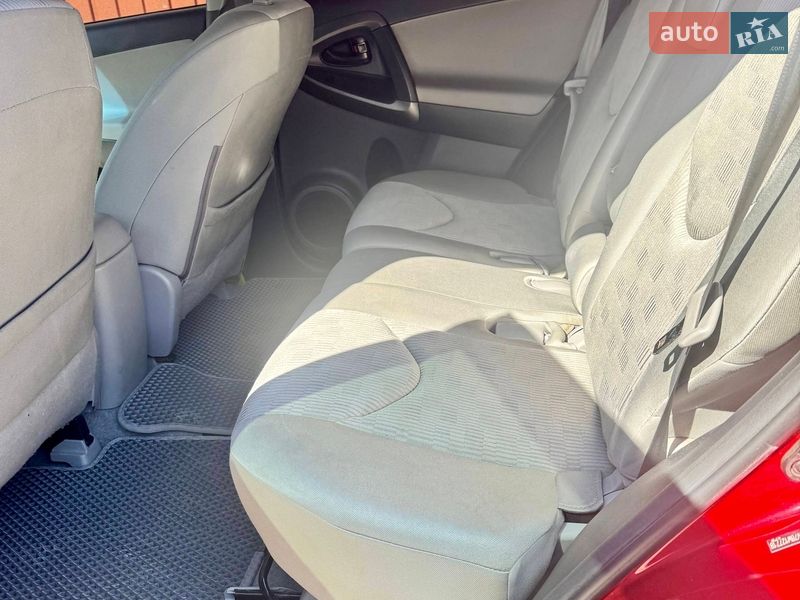 Внедорожник / Кроссовер Toyota RAV4 2011 в Киеве фото 5 Внедорожник / Кроссовер Toyota RAV4 2011 в Киеве