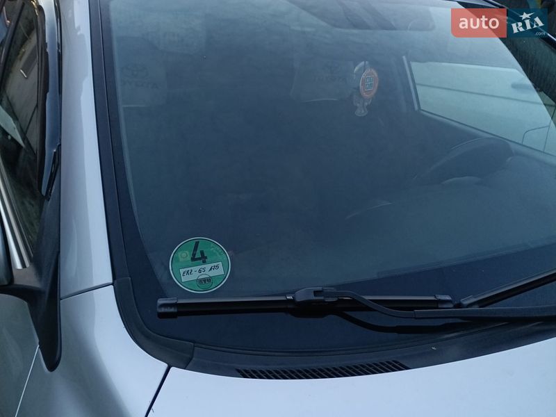 Внедорожник / Кроссовер Toyota RAV4 2009 в Ровно фото 2 Внедорожник / Кроссовер Toyota RAV4 2009 в Ровно