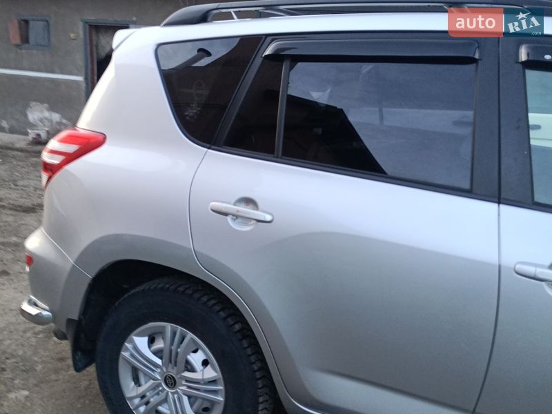 Внедорожник / Кроссовер Toyota RAV4 2009 в Ровно фото 8 Внедорожник / Кроссовер Toyota RAV4 2009 в Ровно