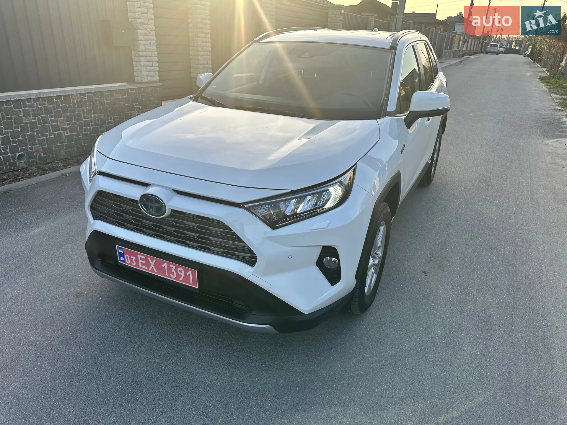 2020 Toyota RAV 4 - мініатюра 7