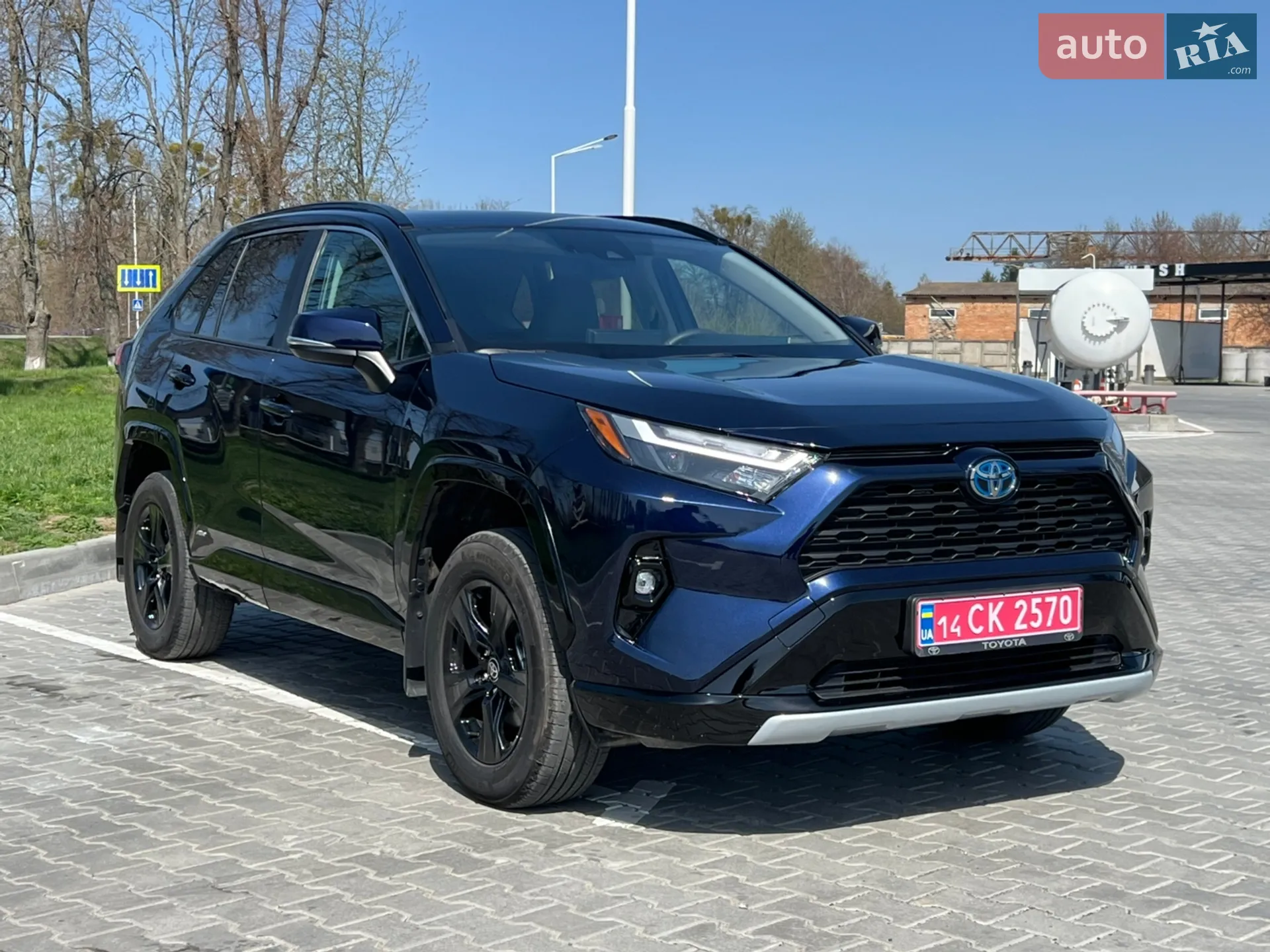 2024 Toyota RAV 4 - мініатюра 4