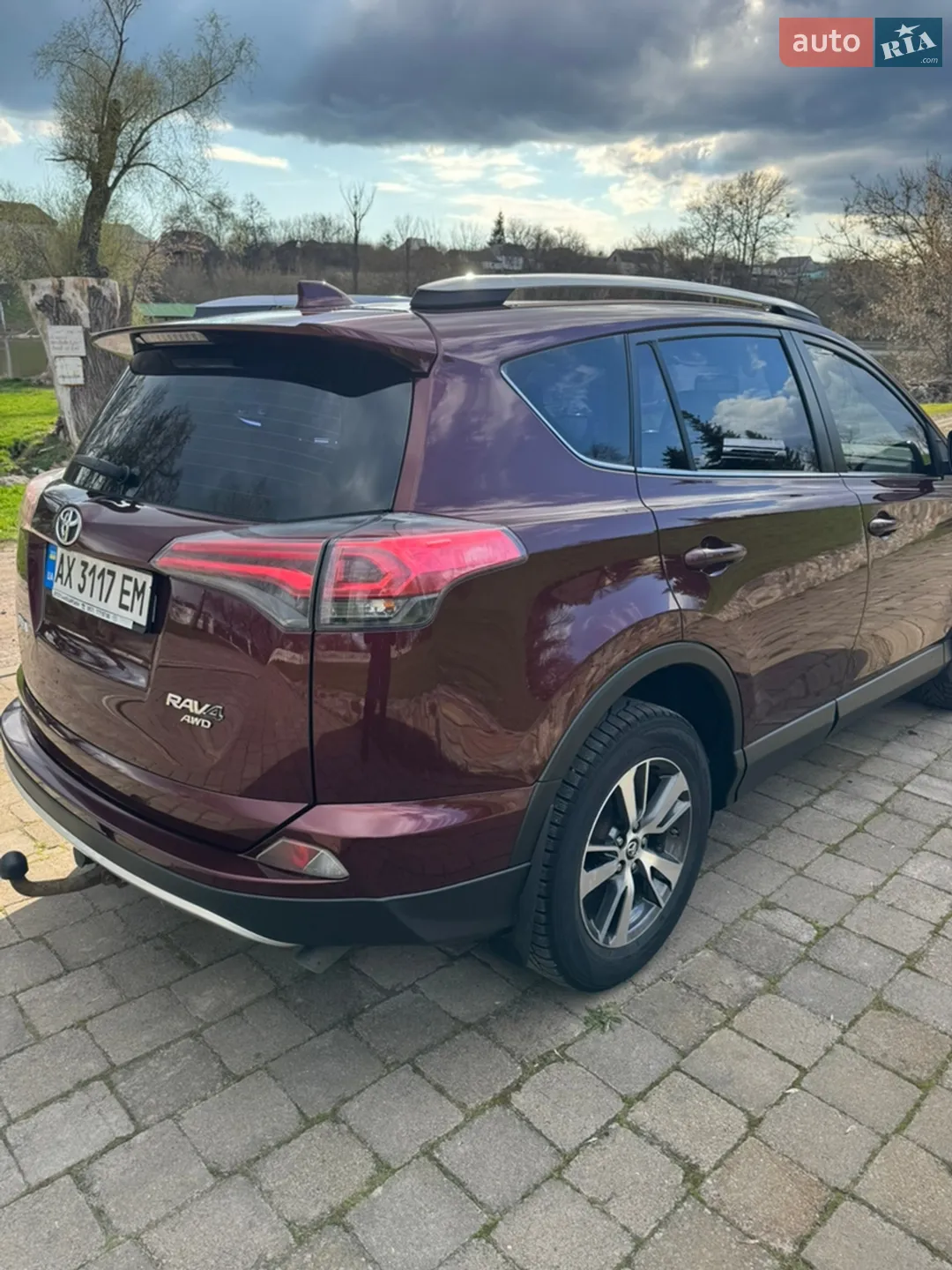 2016 Toyota RAV 4 - мініатюра 4