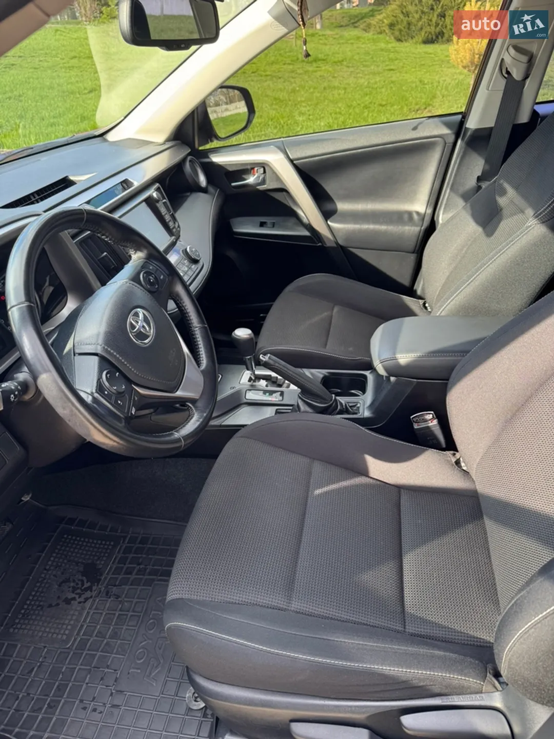 2016 Toyota RAV 4 - мініатюра 9
