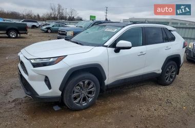 Внедорожник / Кроссовер Toyota RAV4 2024 в Львове