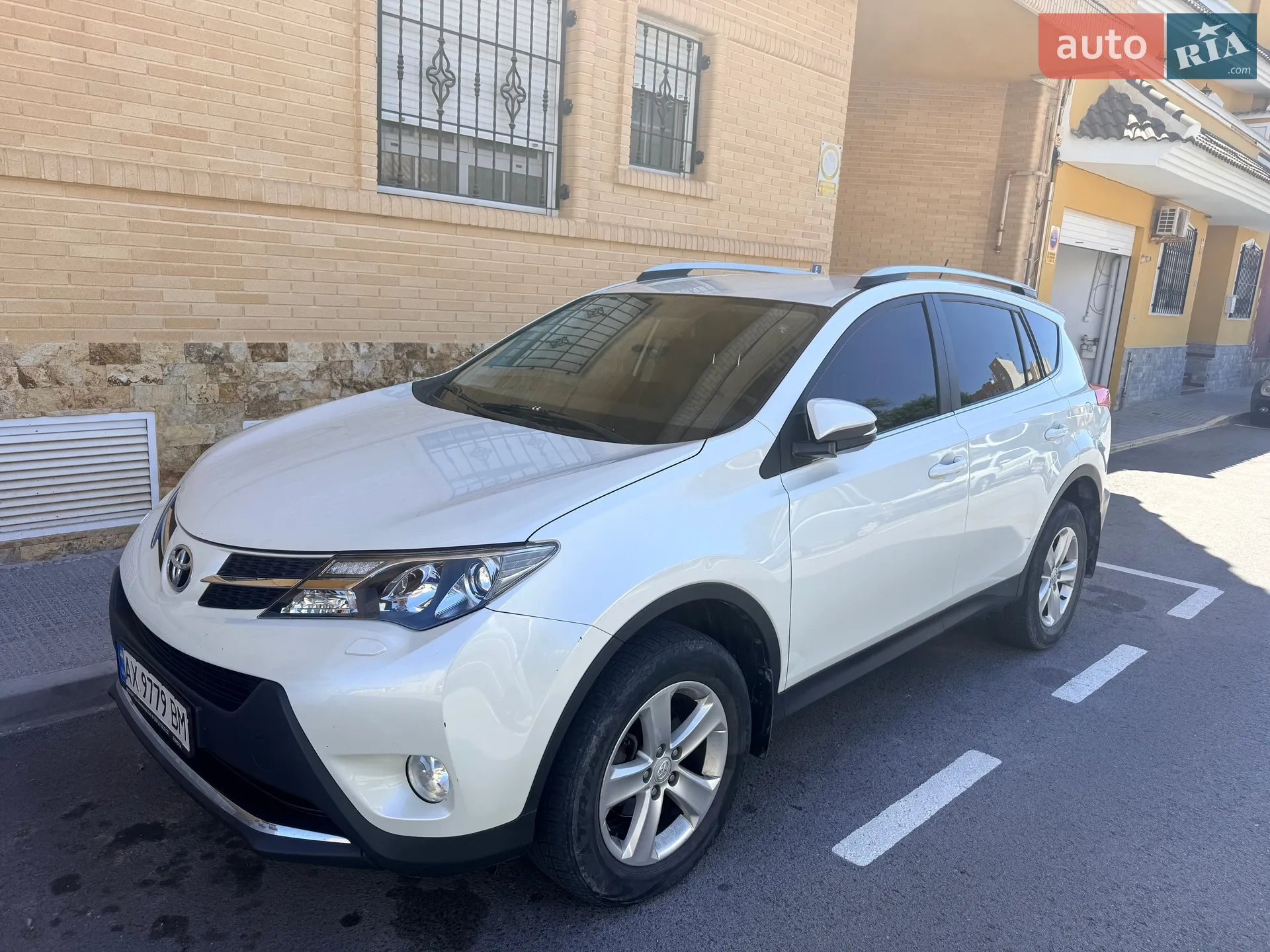 2014 Toyota RAV 4 - мініатюра 3