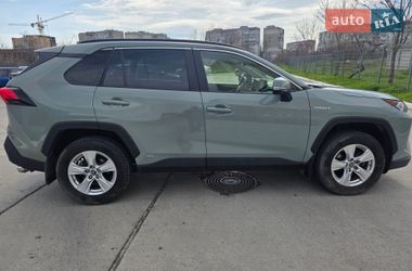 Внедорожник / Кроссовер Toyota RAV4 2019 в Одессе