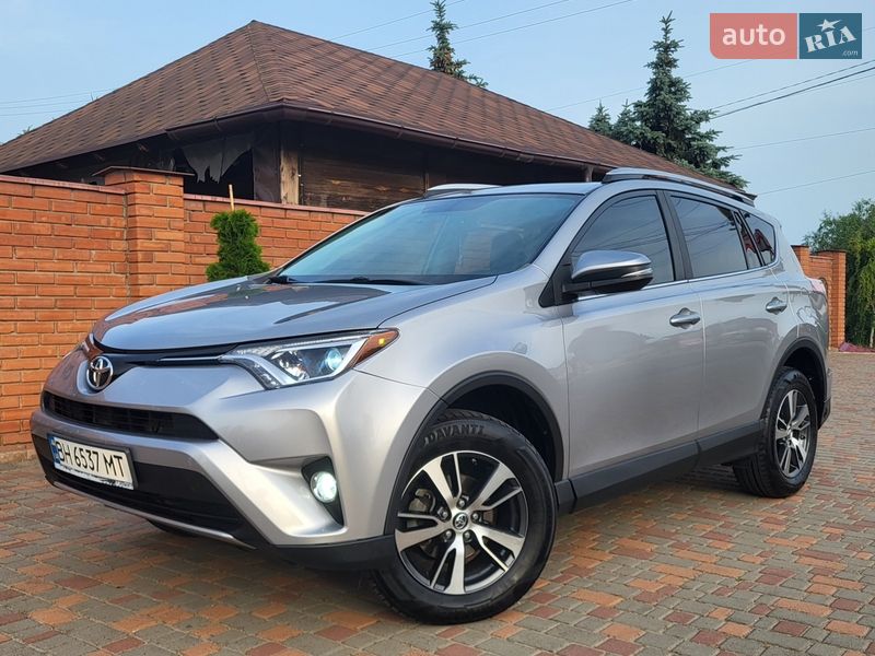 Toyota RAV4 2016