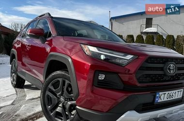 Внедорожник / Кроссовер Toyota RAV4 2023 в Ивано-Франковске