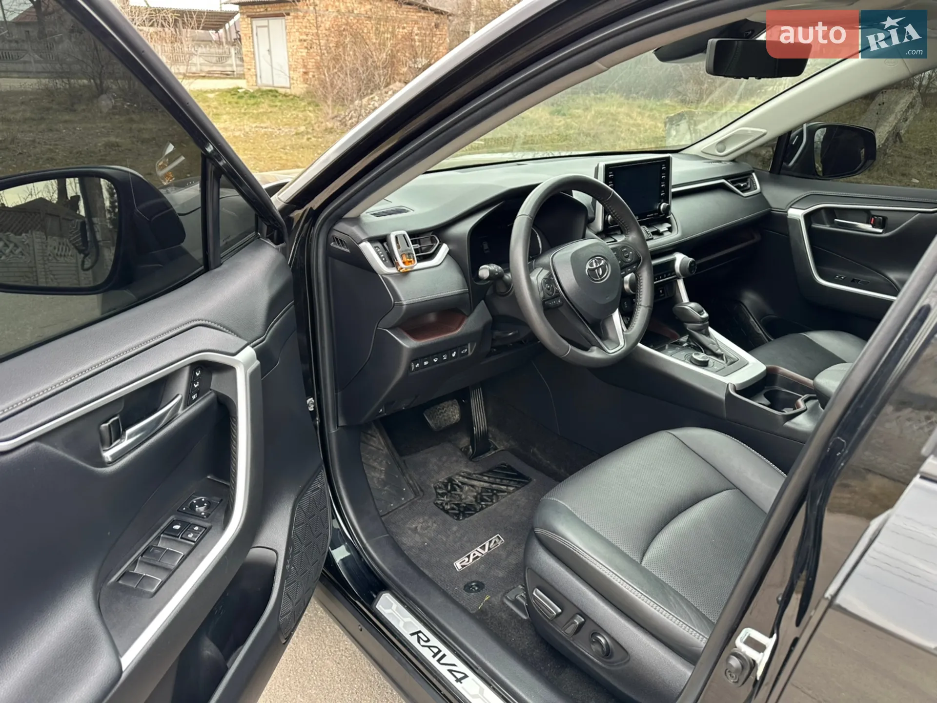 2021 Toyota RAV 4 - мініатюра 11