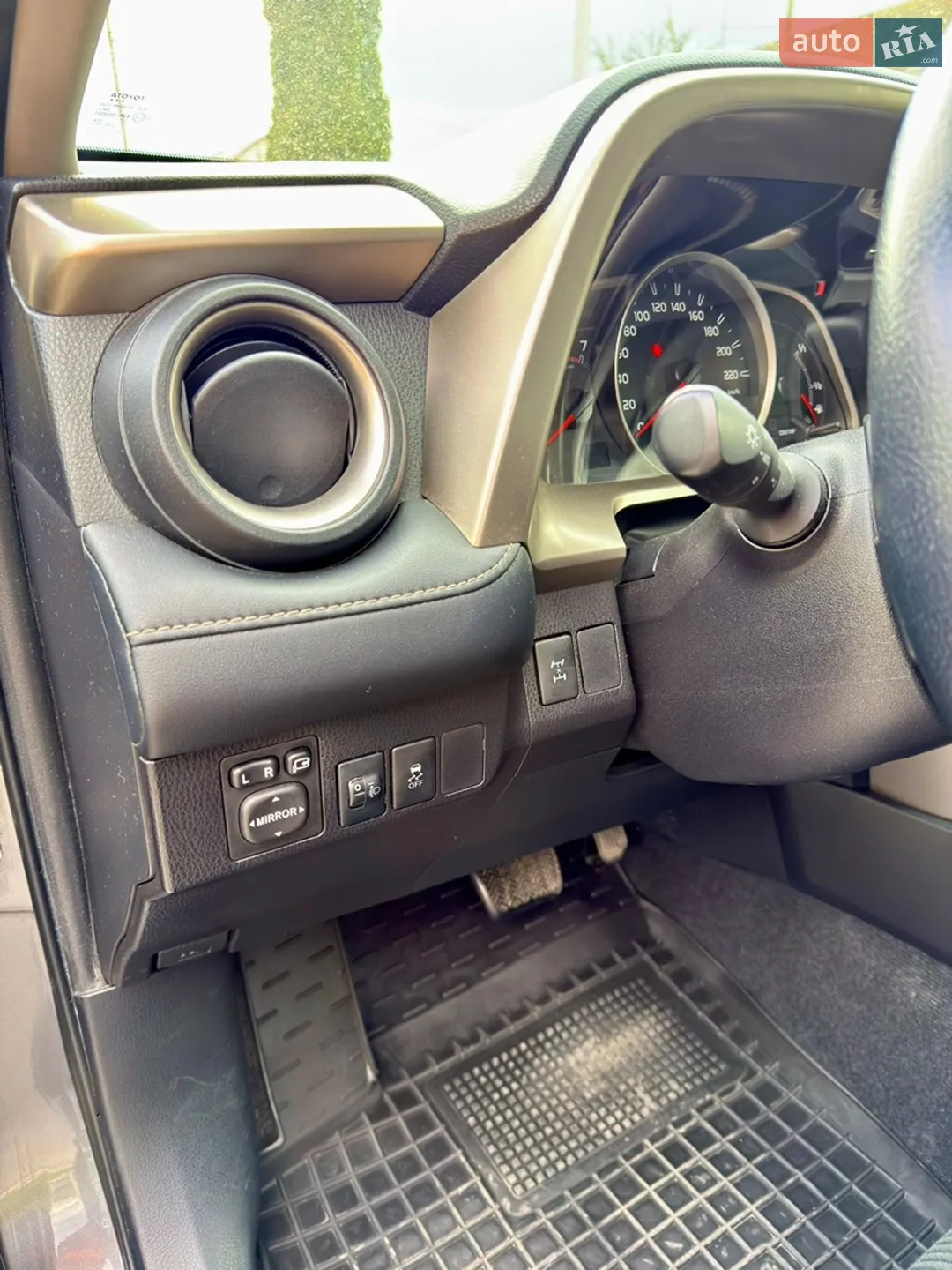 2015 Toyota RAV 4 - мініатюра 13