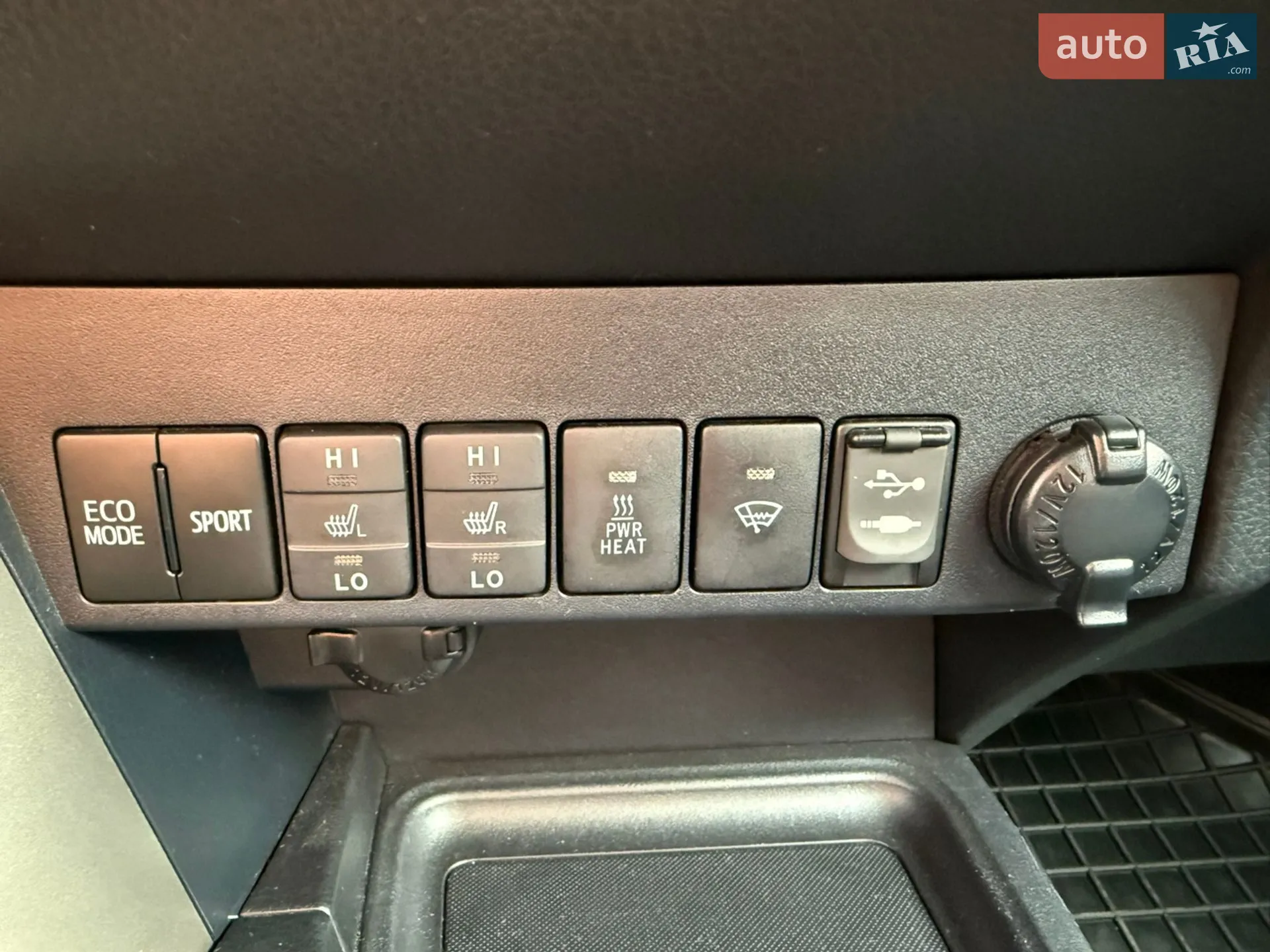 2015 Toyota RAV 4 - мініатюра 18