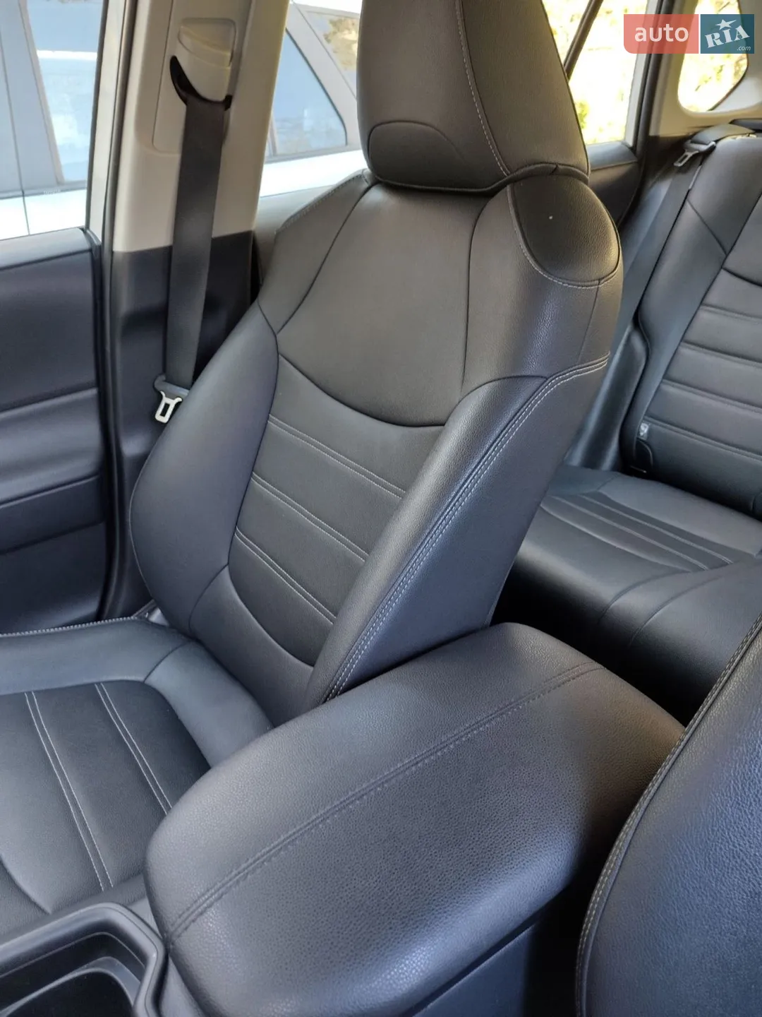 2018 Toyota RAV 4 - мініатюра 23