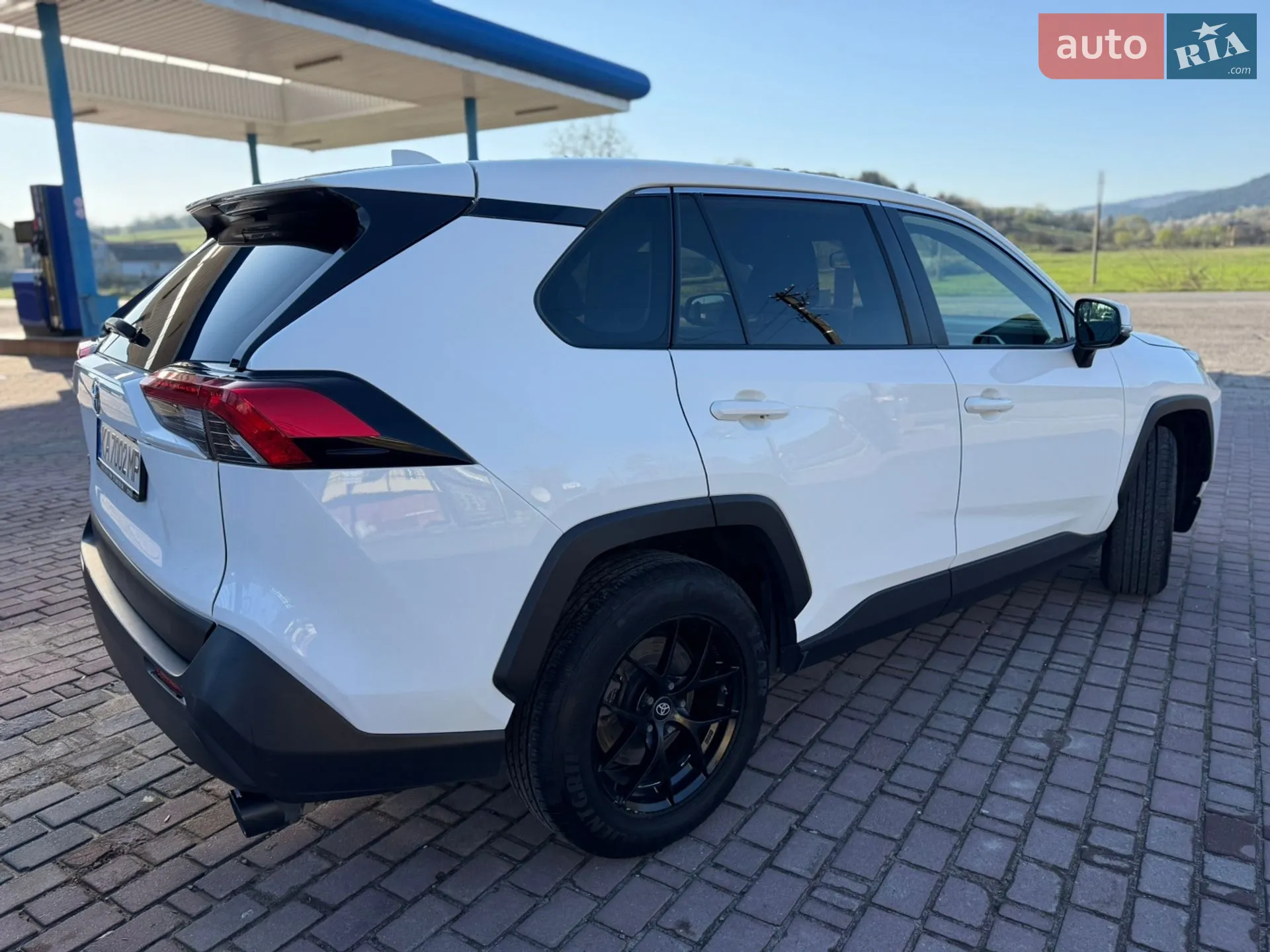 2020 Toyota RAV 4 - мініатюра 4