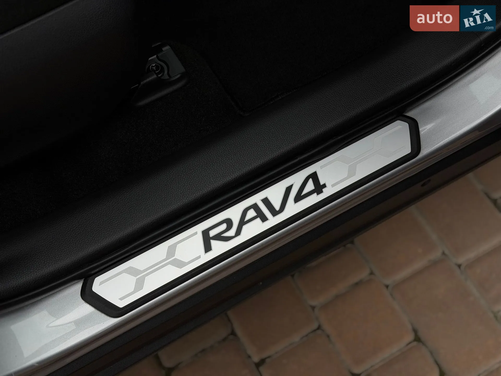 2023 Toyota RAV 4 - мініатюра 19