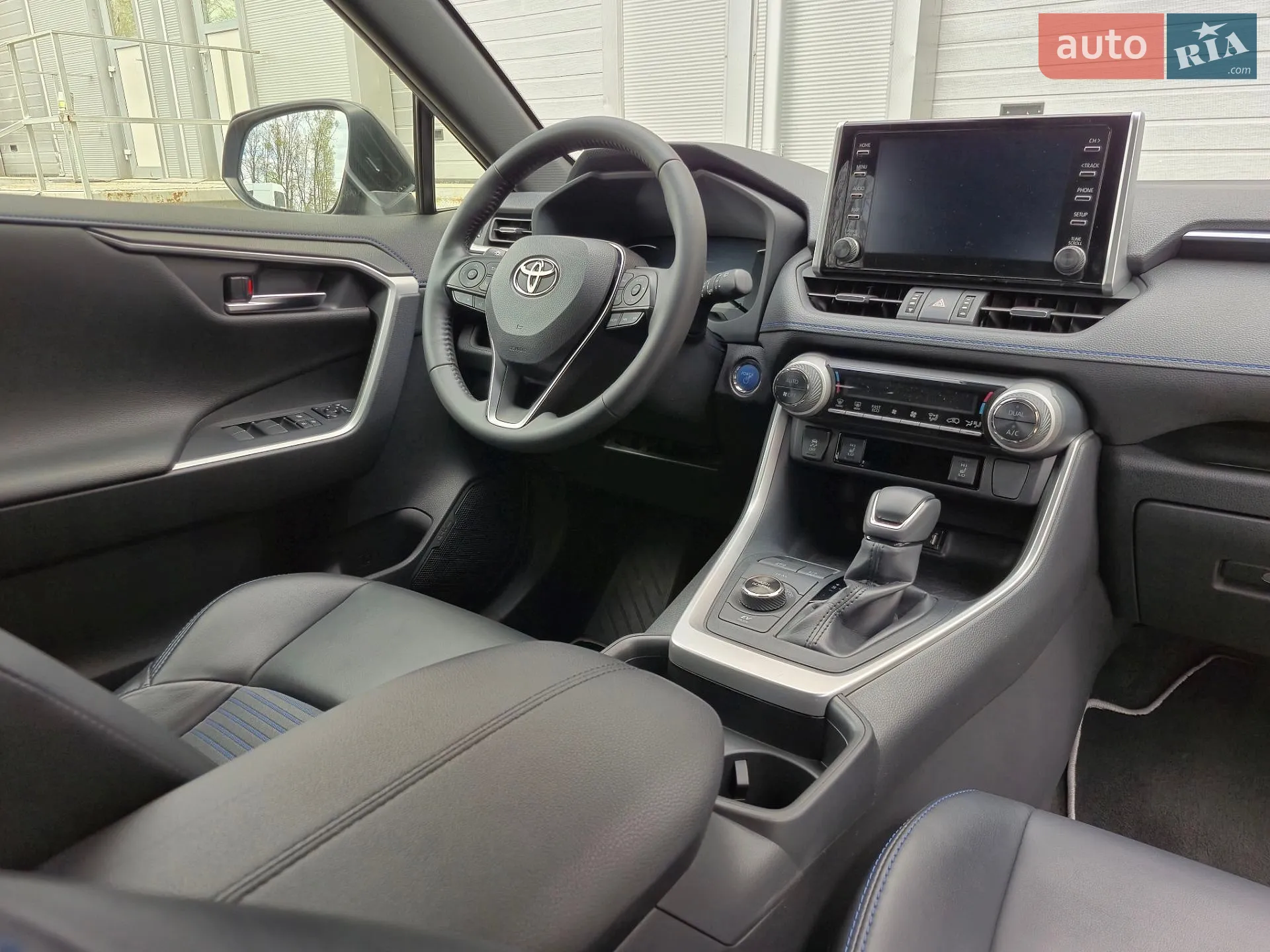 2019 Toyota RAV 4 - мініатюра 14
