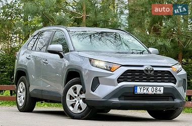 Позашляховик / Кросовер Toyota RAV4 2020 в Самборі