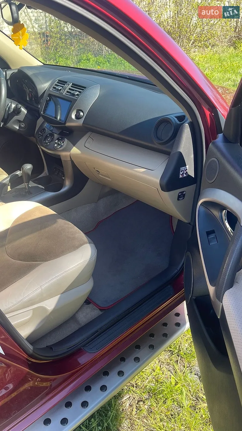 2010 Toyota RAV 4 - мініатюра 13