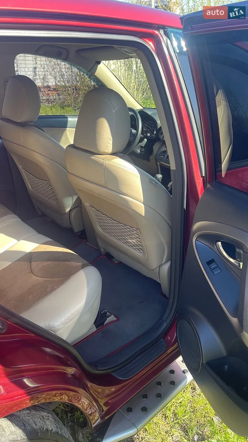 2010 Toyota RAV 4 - мініатюра 15
