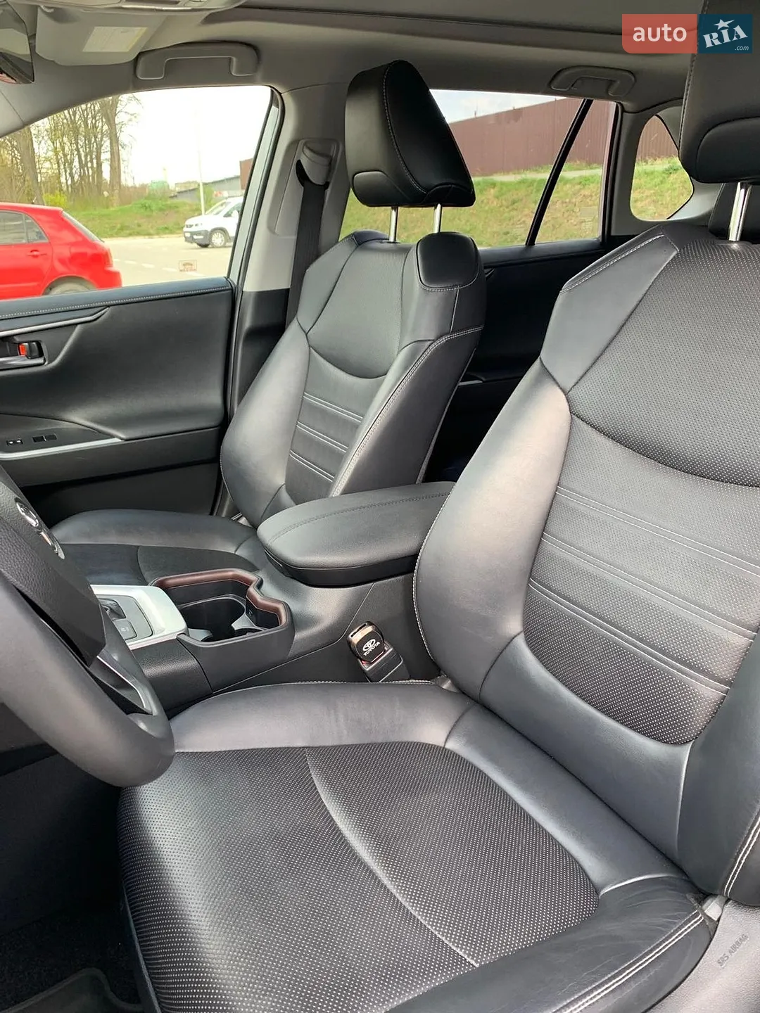 2020 Toyota RAV 4 - мініатюра 33