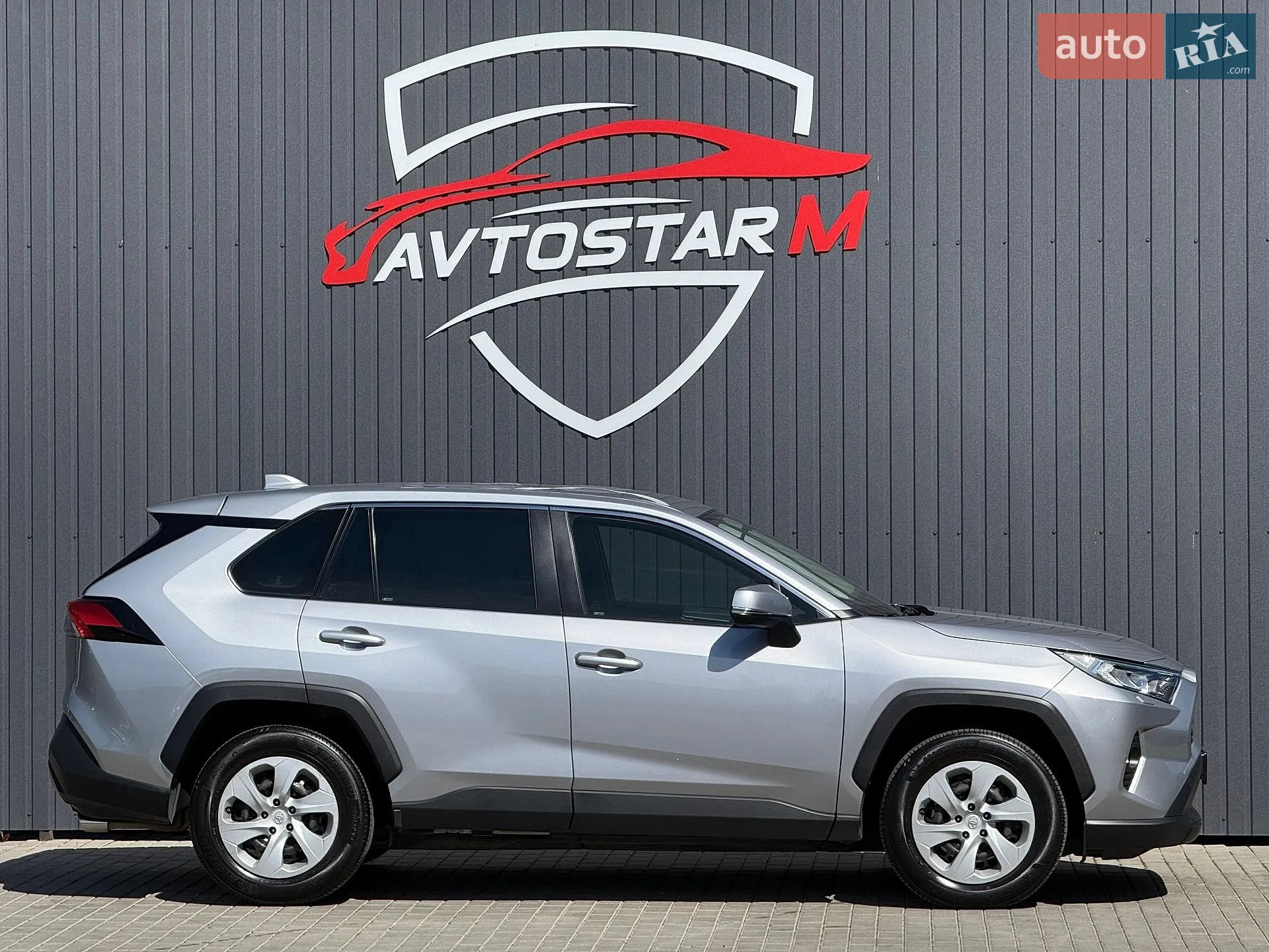 2019 Toyota RAV 4 - мініатюра 8