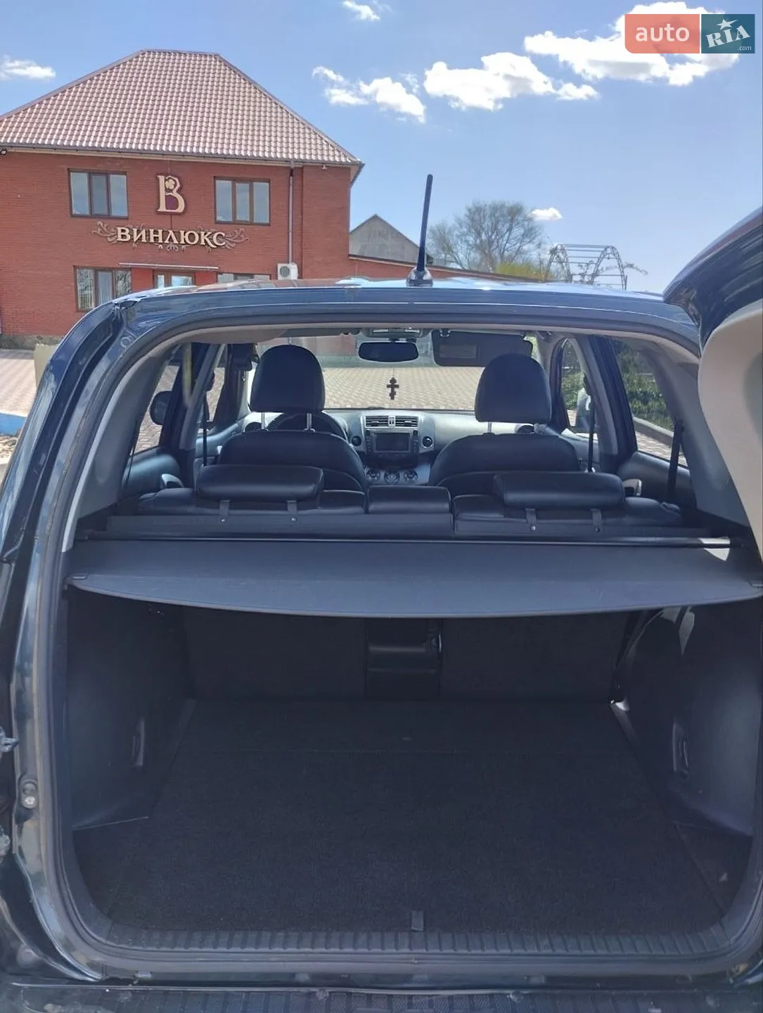 2011 Toyota RAV 4 - мініатюра 22