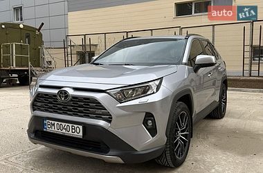 Внедорожник / Кроссовер Toyota RAV4 2022 в Сумах