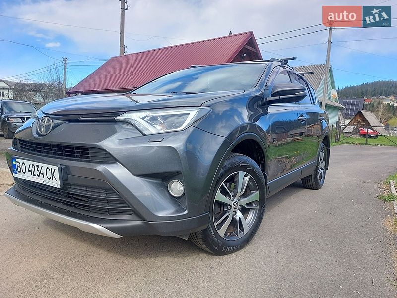 Toyota RAV4 2016