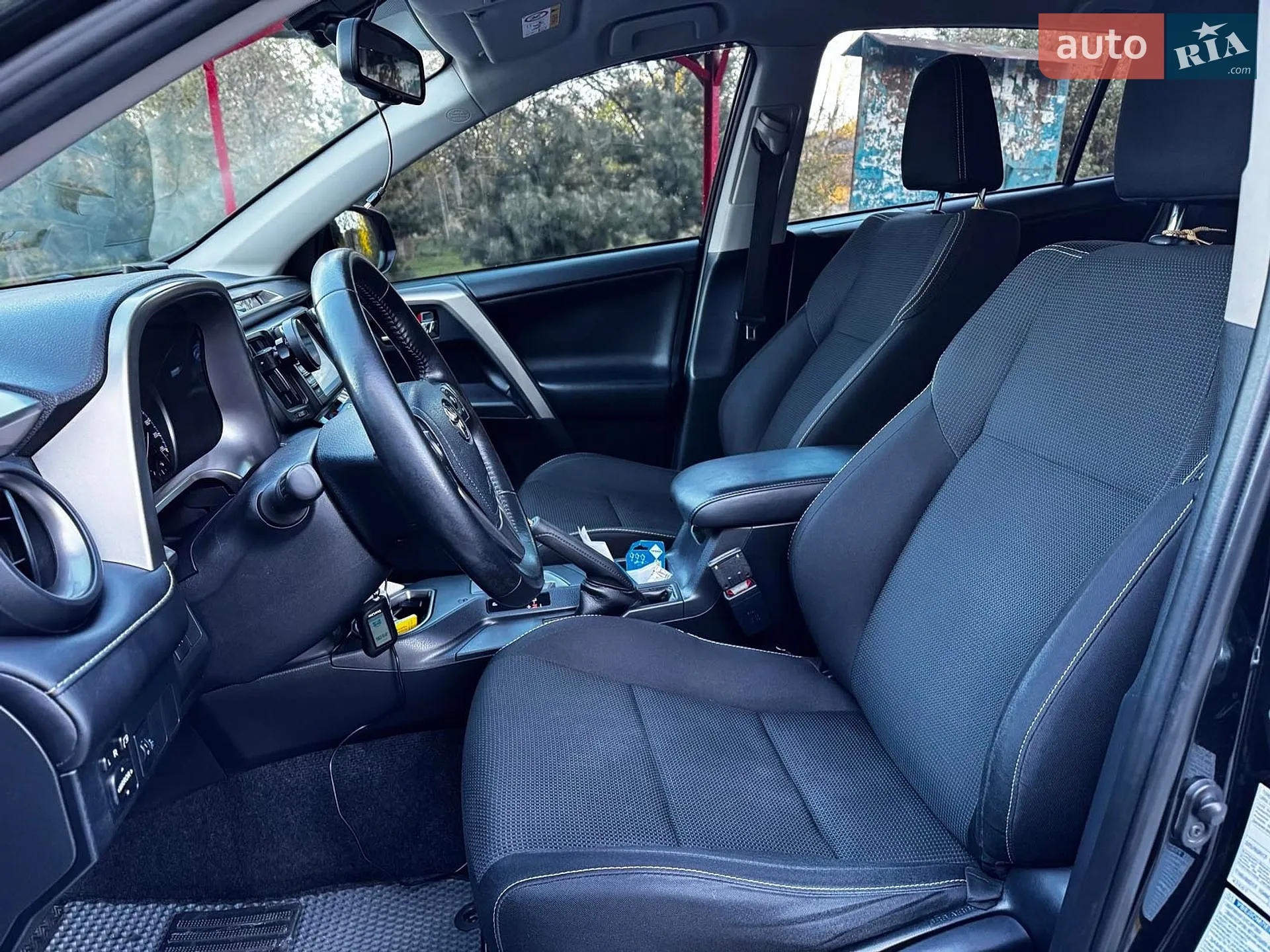 2017 Toyota RAV 4 - мініатюра 23