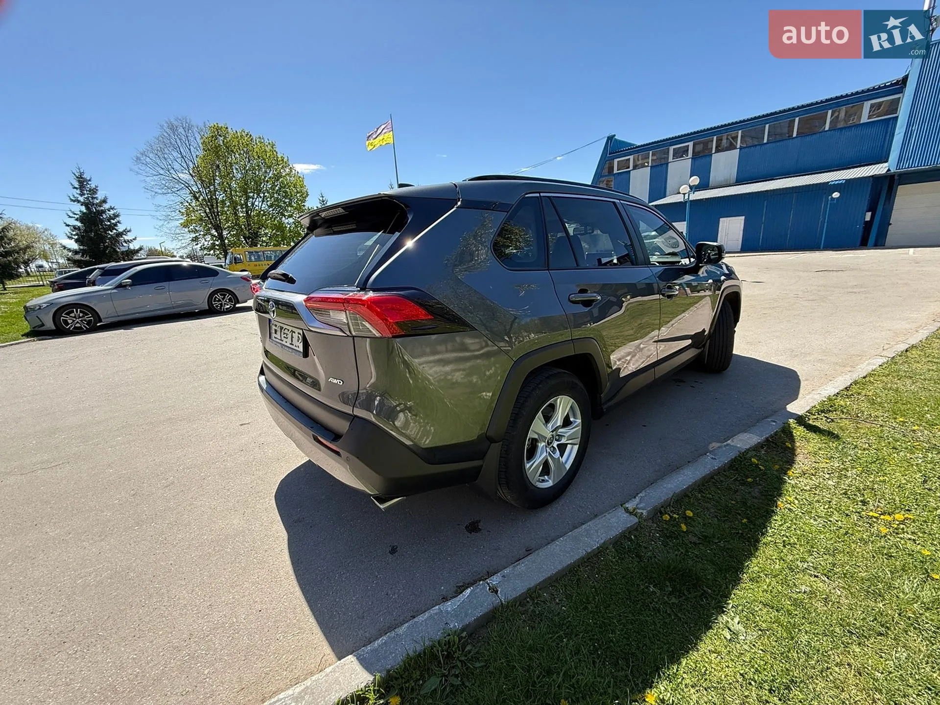 2019 Toyota RAV 4 - мініатюра 5